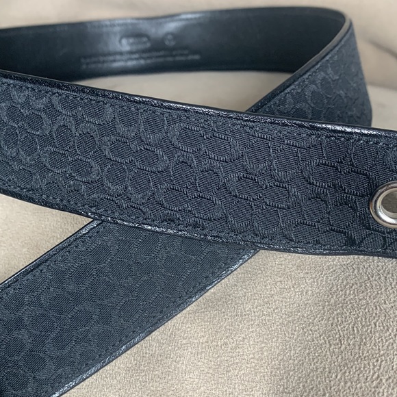 Coach size medium belt black& silver nwt! - Picture 4 of 7